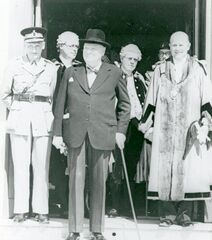 H001042 Winston Churchill at Cinque Ports Ceremony, White Rock Pavilion, Hastings 1955 - Flickr - East Sussex Libraries Historical Photos.jpg